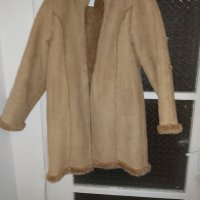 Топло палто, снимка 1 - Палта, манта - 38672972