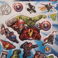 200 бр Avengers Отмъстителите книжка албум самозалепващи лепенки стикери, снимка 1 - Други - 37977680