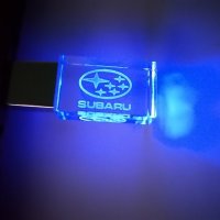 Светеща УСБ USB flash флаш памет стъкло с емблема на марка кола автомобил джип мотор + Подарък, снимка 5 - Аксесоари и консумативи - 30592696