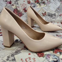 Дамски обувки на квадратен ток цвят нуде модел: 6199 nude, снимка 1 - Дамски обувки на ток - 44620405