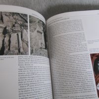 книга Perperikon. A Civilization of the Rock People, снимка 6 - Художествена литература - 31987655