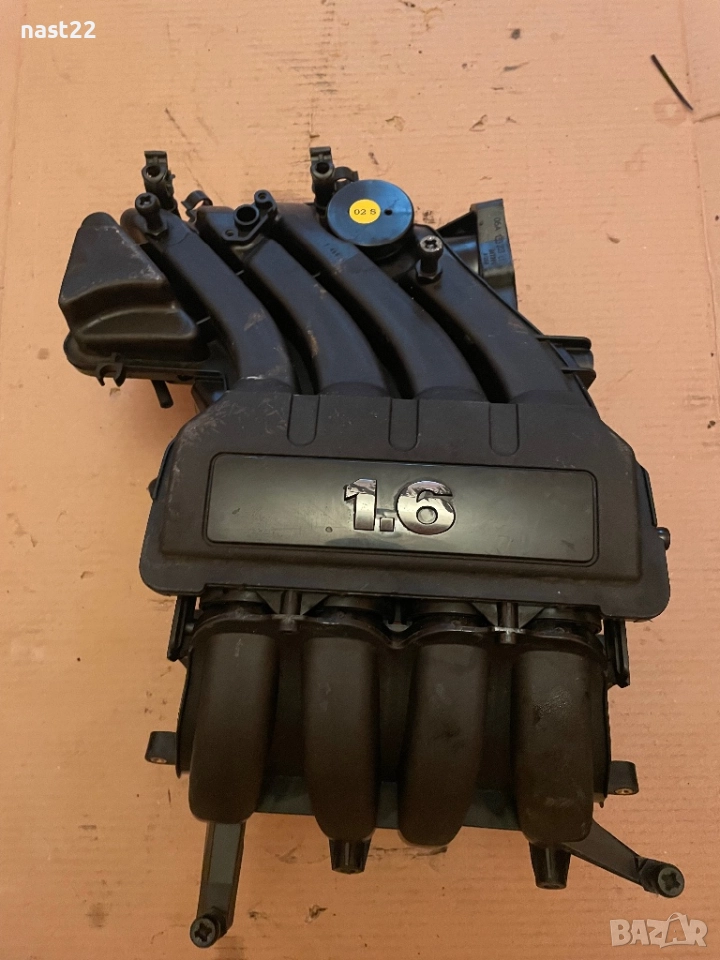 Всмукателен колектор Фолксваген Голф 1.6 102 к.с , снимка 1