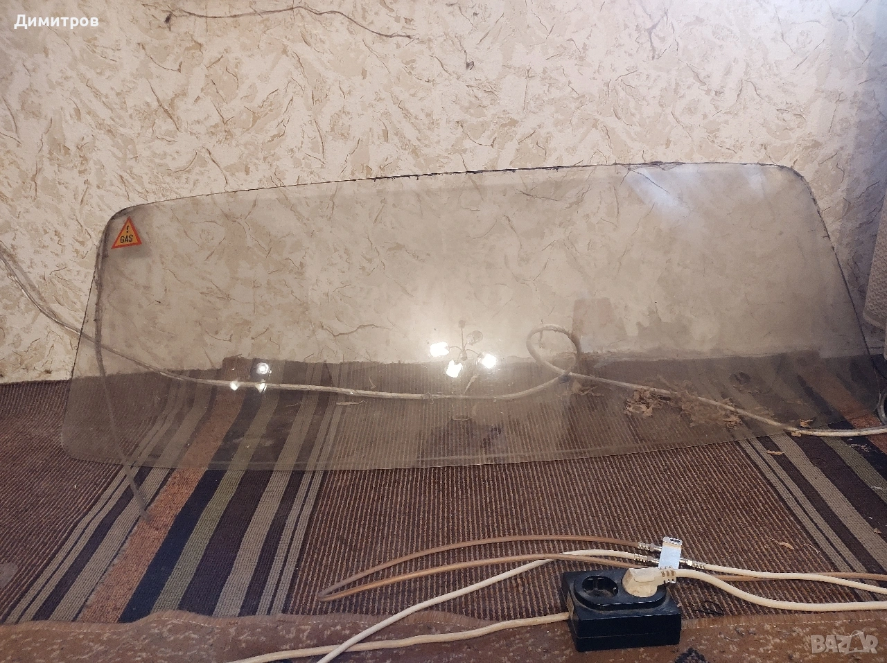 Задно стъкло за Волга ГАЗ 24, снимка 1