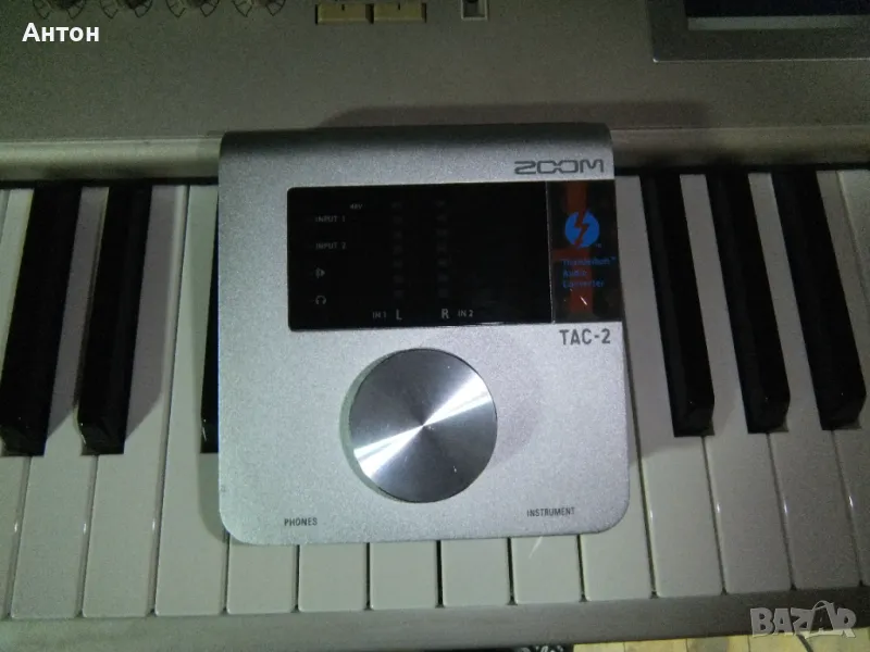 ZOOM TAC-2 Thunderbolt 24-bit/192kHz аудио интерфейс / звукова карта, снимка 1