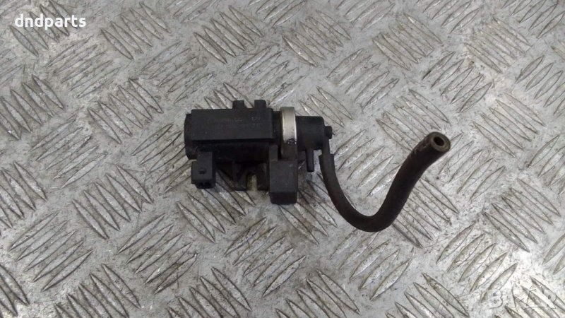 Вакуум клапан BMW E46 320D 136кс.1999г.	, снимка 1