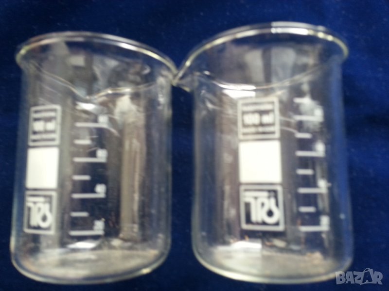 чашки/мензурки - 2 броя(йена-боросиликатно стъкло) по 100 мл, с разграфена отстрани скала през 10 мл, снимка 1