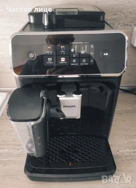 Като нов кафеавтомат PHILIPS 2300 EP2331/10 1800 мл 15 бара с-ма Latte Go, снимка 1
