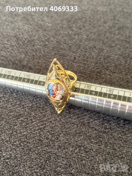 Златен пръстен с Богородица 7.87гр 14к, снимка 1
