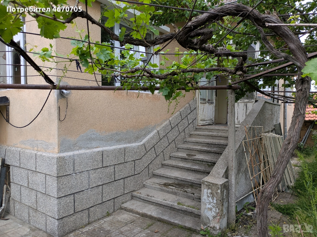 Дава под Наем КЪЩА 200 € / месец, снимка 1