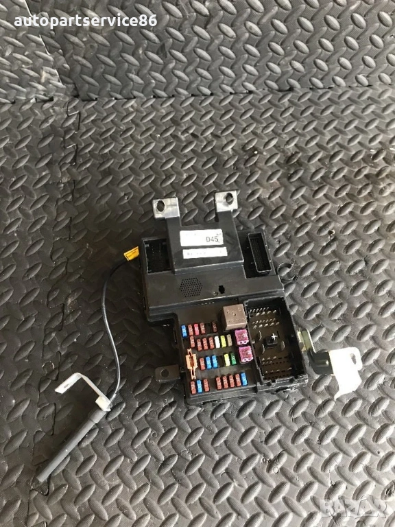 Кутия с предпазители за KIA Carnival 2.9 CRDi (2006–2010) 919554D450, снимка 1