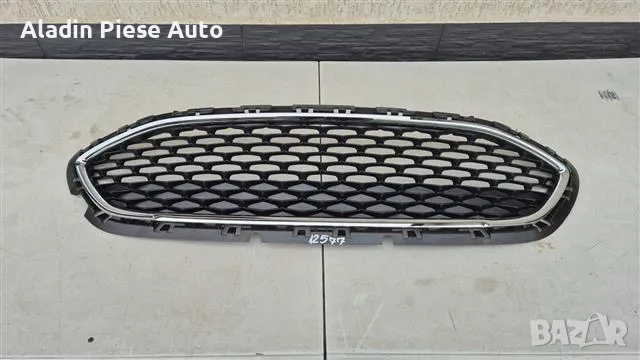 Решетка за предна броня Ford Fiesta година 2018 2019 2020 2021 код H1BB-8B271-A1. H1BB8B271A1 , снимка 1