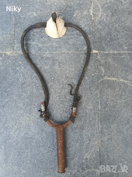 Ловна прашка от соца , снимка 1