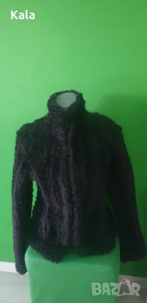 Яке, снимка 1