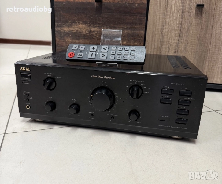 🔊Стерео транзисторен усилвател Akai AM-39 - 2x60w - Made in Japan + дистанционно управление🔊, снимка 1
