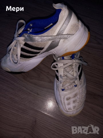 Маратонки Адидас 