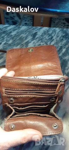 Продавам мъжка кожена чанта през рамо, снимка 3 - Чанти - 51712150
