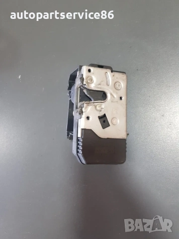 Преден ляв заключващ механизъм за врата за Opel Zafira (2002) 24444018 