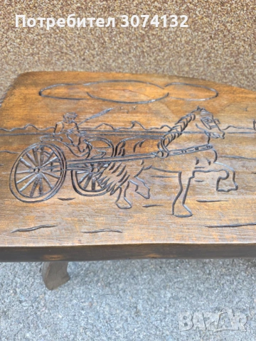 Ретро масичка с дърворезба, снимка 4 - Маси - 53880229