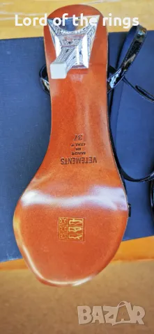 Оригинални маркови дамски обувки VETEMENTS Eiffel Tower - 37 номер, снимка 9 - Дамски елегантни обувки - 49992818