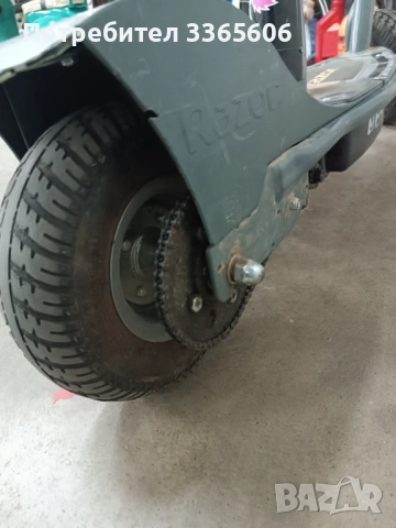 Употребявана ел. тротинетка razor e300, снимка 5 - Велосипеди - 53941742