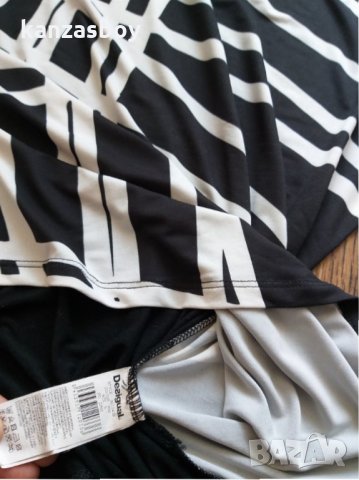 Desigual - страхотна дамска тениска, снимка 6 - Тениски - 34273837