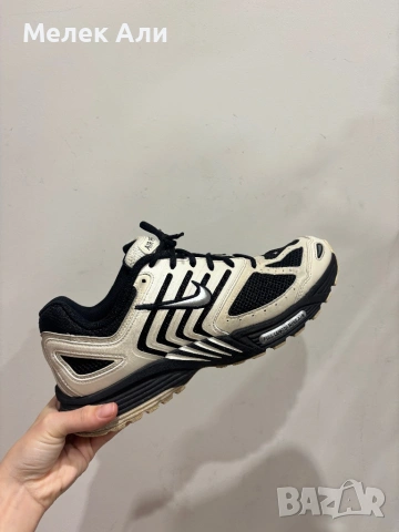 Маратонки - NİKE AİR PEGASUS 2005 , снимка 3 - Маратонки - 53125704