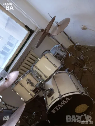 Продавам компелкт Барабани TAMA ROCKSTAR VINTAGE 80"  Цената е без чинели
