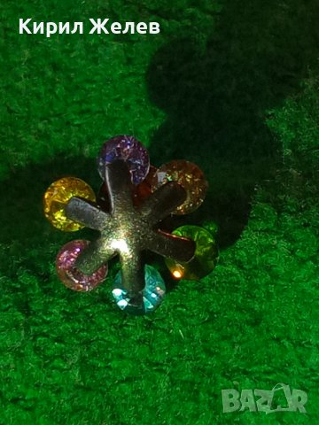 ПРЕКРАСНА СКЪПОЦЕННА СРЕБЪРНА ОБЕЦА СНЕЖИНКА СРЕБРО 925 с РАЗНОЦВЕТНИ ФАСЕТИРАНИ КАМЪНИ 27256, снимка 2 - Обеци - 39654136