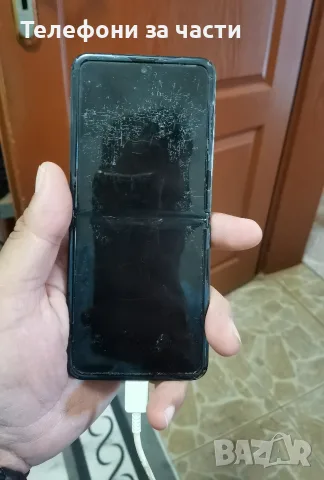 Samsung Galaxy Z Flip , снимка 9 - Samsung - 55873349