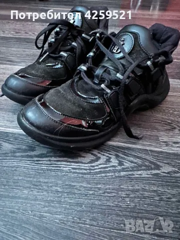 Дамски маратонки на Дарис, снимка 5 - Маратонки - 48015060