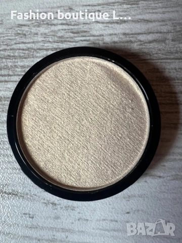 Нови блестящи хайлатъри в 5 цвята със сребристи и златисти частици ❤️, снимка 11 - Декоративна козметика - 52118765