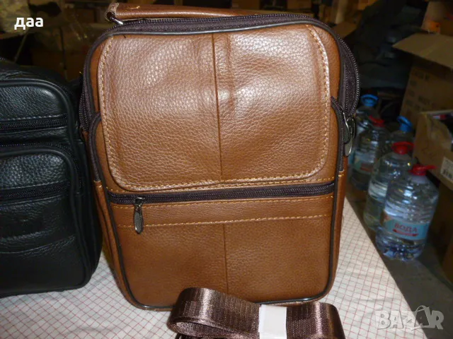 продавам ръчна чанта от естествена кожа, снимка 2 - Чанти - 48980117