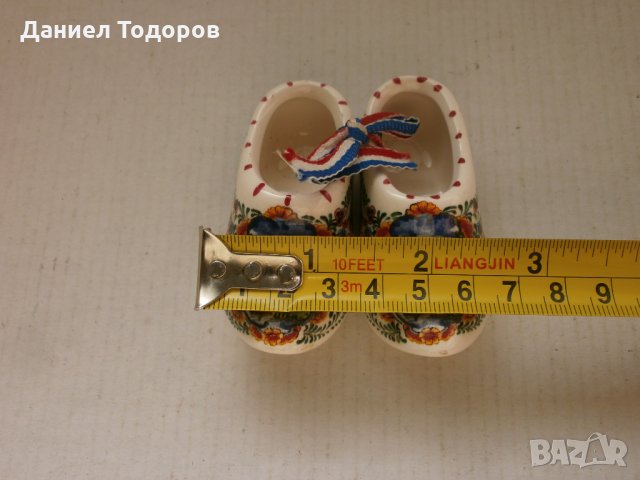 Стара Порцеланова Фигура - Обувки - Пепелник  - с Маркировка, снимка 7 - Антикварни и старинни предмети - 28716007