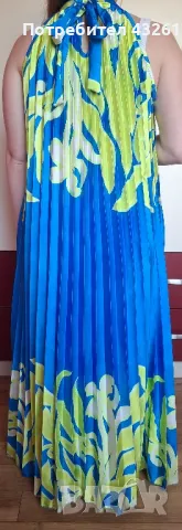дълга сатенена рокля, снимка 2 - Рокли - 49978433