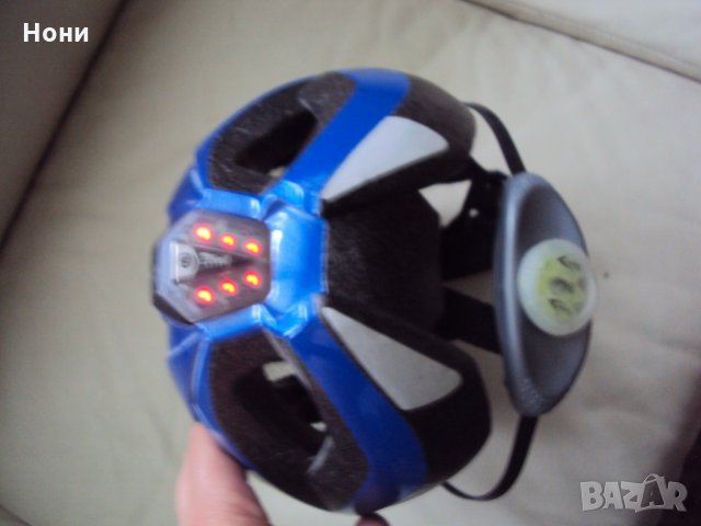 Велосипедна каска , снимка 6 - Спортна екипировка - 18913200