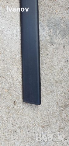 Лява лайсна шофьорска врата бмв е36 купе кабрио М Пакет екстериорни лайсни bmw e36, снимка 3 - Части - 38588639