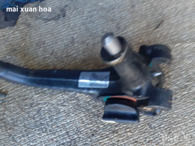 кука теглич Мерцедес 124 Е , снимка 2 - Части - 52458050