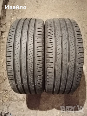 Продавам 2 броя летни гуми 225.45.17 на 1 сезон дот 2020 Barum 