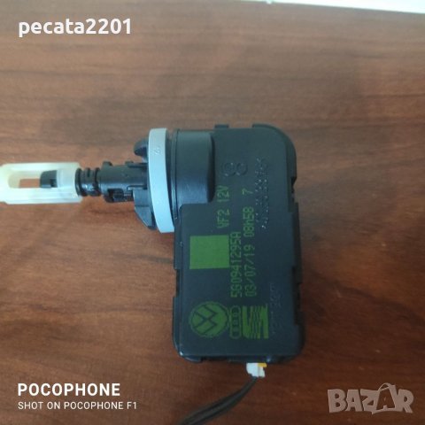 Продавам - оригинално моторче за регулиране на фар за Vw, seat, skoda и audi, снимка 2 - Части - 37704608