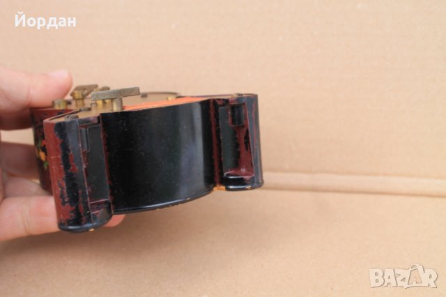 Швейцарски настолен будилник  с латерна , снимка 5 - Антикварни и старинни предмети - 40281847