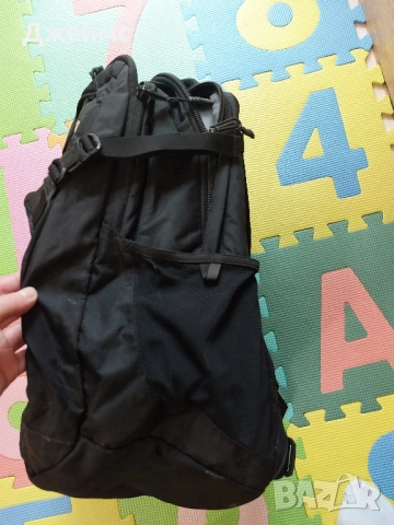 Туристическа раница The North Face , снимка 2 - Раници - 52605280