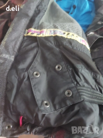 BURTON Original Size L Страхотно мъжко яке, снимка 8 - Якета - 51639297