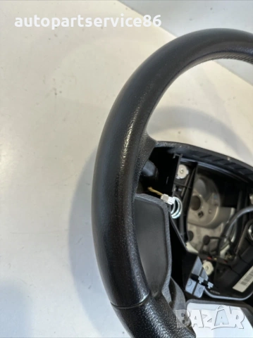 Волан от черна кожа за Volvo XC90 D5 2.4D 185HP (2007) 30776426, снимка 2 - Части - 54146246