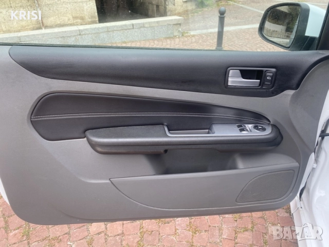 кола ФОРД ФОКУС ХЕЧБЕК, снимка 12 - Автомобили и джипове - 52396479