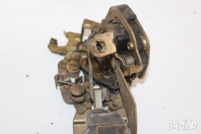 Брава врата предна дясна Опел Вектра А 1.4i 1991 Opel Vectra A, снимка 6 - Части - 42831456