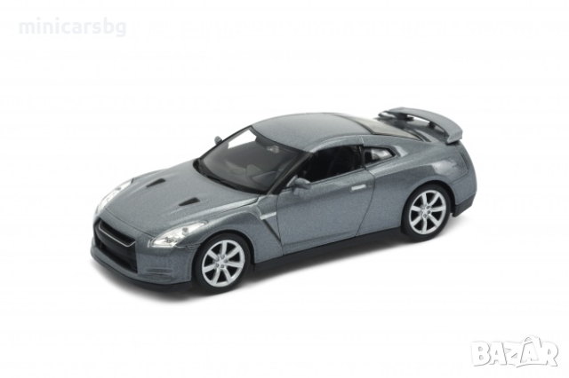 1:34 Метални колички: NISSAN GT-R - Welly, снимка 1