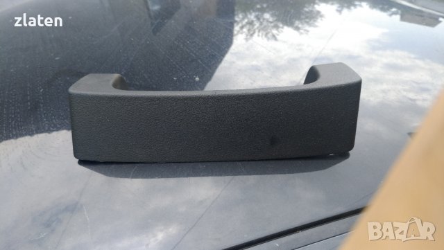 Ауди а6/а4 ц5 надкурмилна ласйна пластмаса