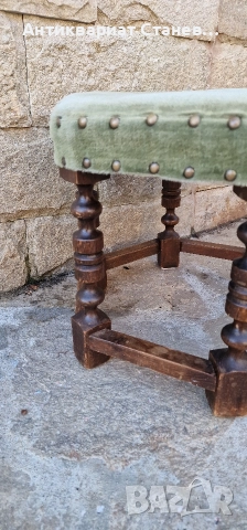 Винтидж дървена табуретка , снимка 8 - Дивани и мека мебел - 52553980