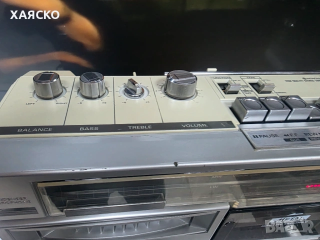 HITACHI TRK-7810, снимка 4 - Радиокасетофони, транзистори - 53938114