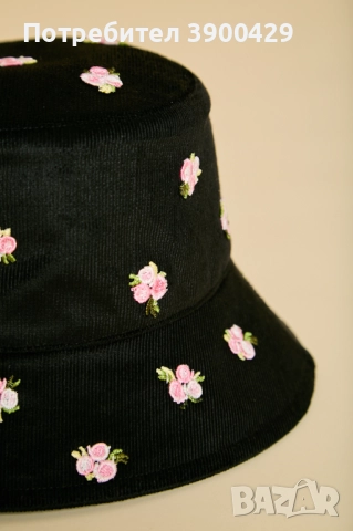 Дамска Кадифена Шапка Violette, снимка 4 - Шапки - 52183845